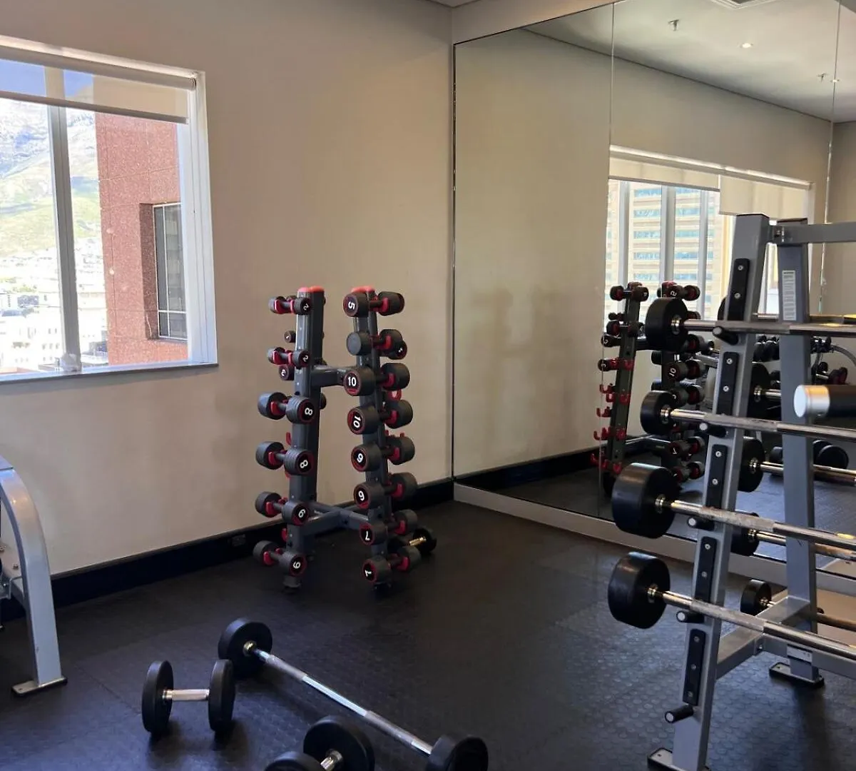 Stylish 2 Bedroom Apartment Table Mountain Views Cape Town